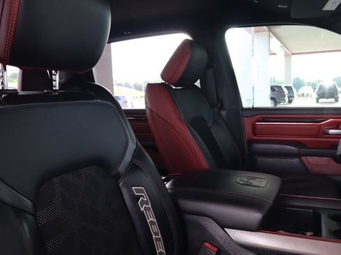 Used 2019 RAM 1500 Rebel w/ Rebel Level 2 Equipment Group AWD/4WD image 41