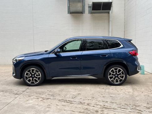 Certified 2025 BMW X1 xDrive28i image 5