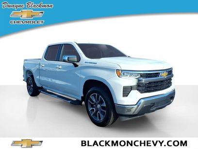 Used 2024 Chevrolet Silverado 1500 LT