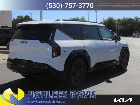 New 2026 Kia EV9 Land w/ Nightfall Edition Package image 7