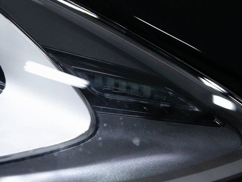 Certified 2022 Porsche Cayenne Coupe image 33