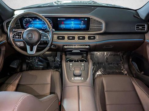 Used 2022 Mercedes-Benz GLS 450 4MATIC image 16