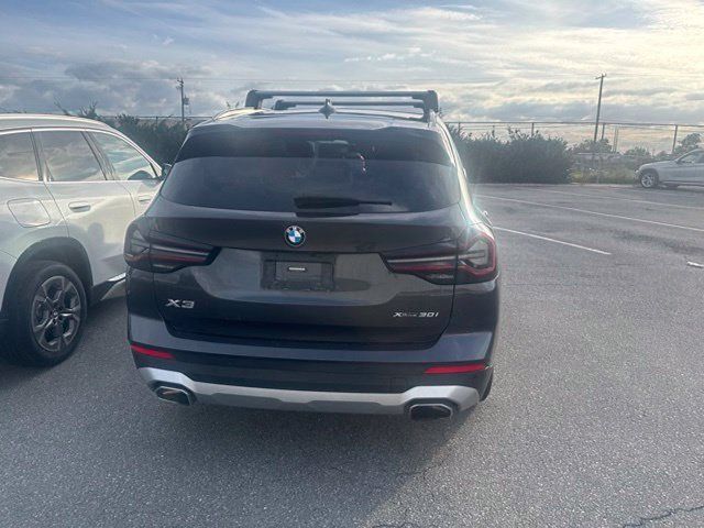 Used 2022 BMW X3 xDrive30i AWD/4WD image 12