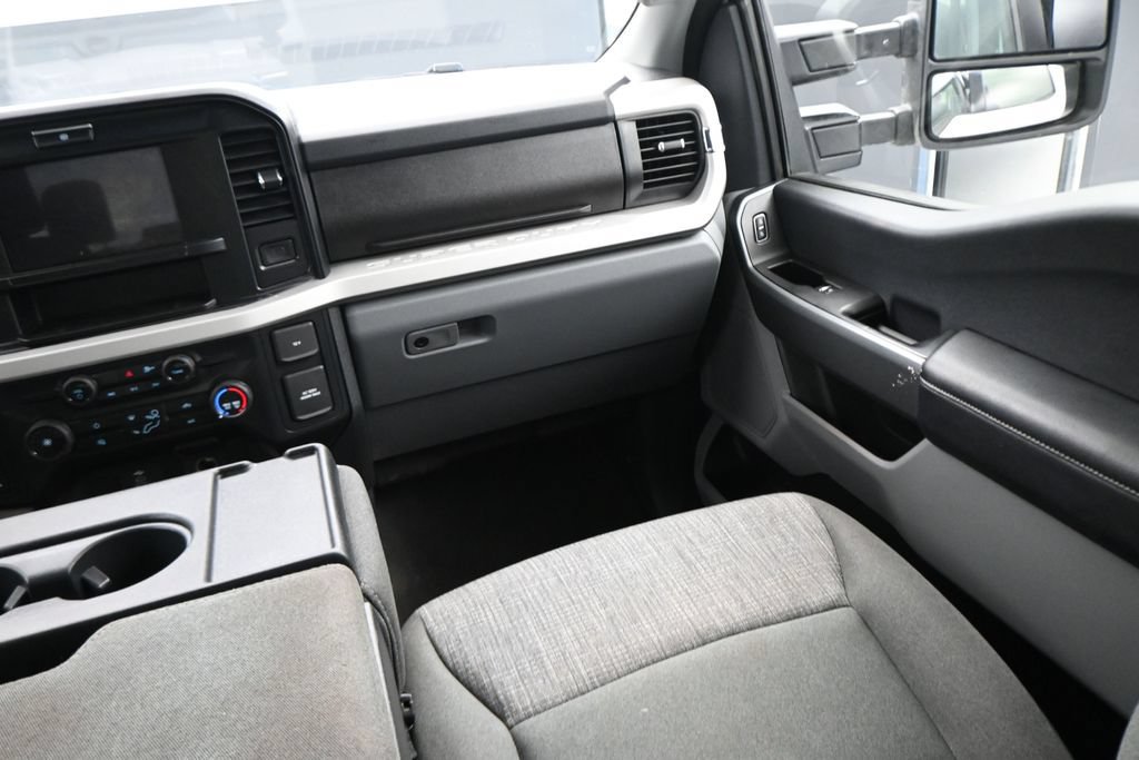 Certified 2026 Ford F250 XLT AWD/4WD image 15