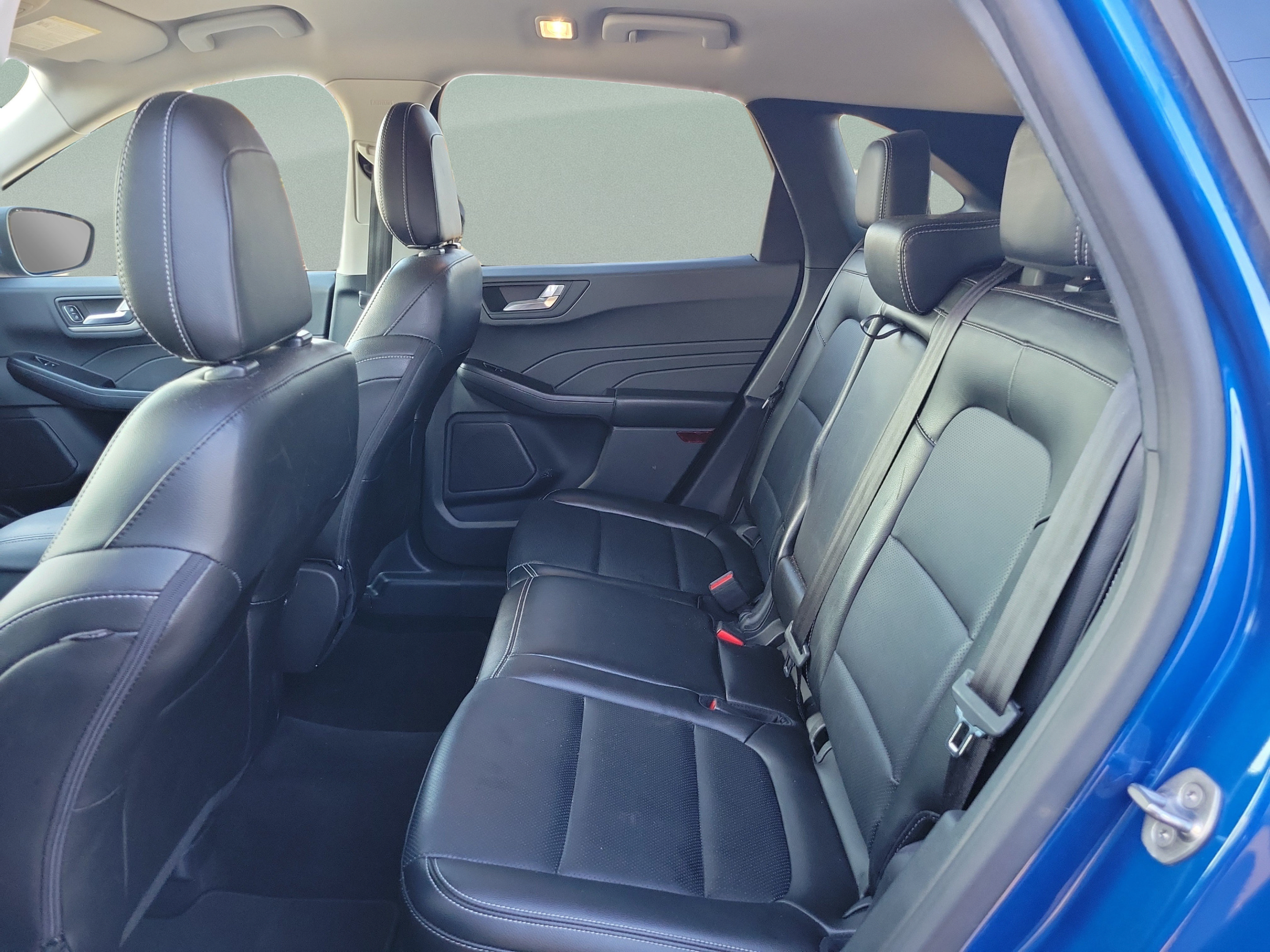 Used 2022 Ford Escape SEL AWD/4WD image 9