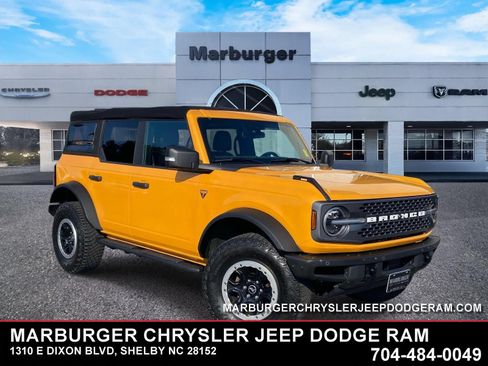 Used 2022 Ford Bronco Badlands AWD/4WD image 1