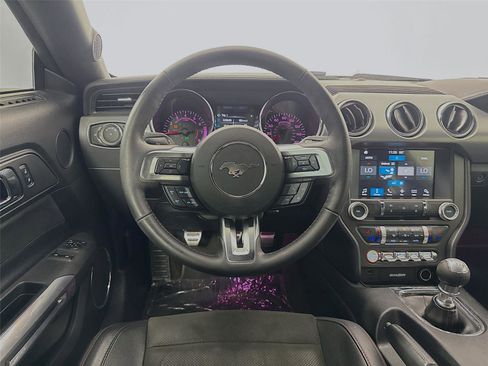 Used 2017 Ford Mustang GT Premium RWD image 3