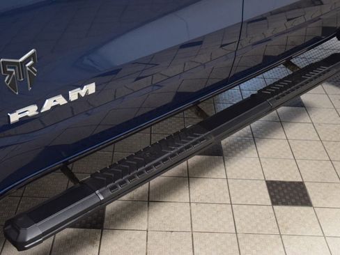 Used 2023 RAM 1500 Big Horn AWD/4WD image 33