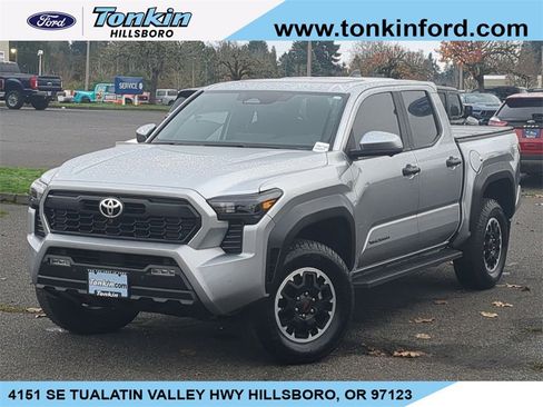 Used 2024 Toyota Tacoma TRD Off-Road image 1