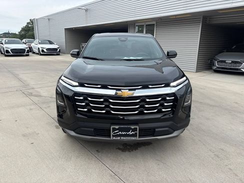 Used 2025 Chevrolet Equinox LT FWD image 7