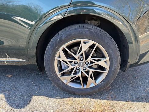 Used 2023 Genesis GV70 2.5T w/ Select Package image 6