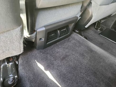 Used 2017 RAM 2500 Tradesman w/ Chrome Appearance Group AWD/4WD image 34
