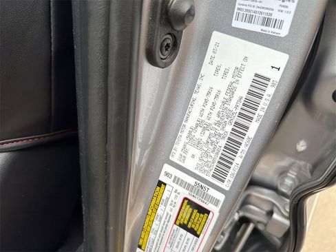 Used 2021 Toyota Tacoma SR5 image 6