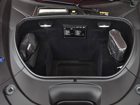 Certified 2020 Ferrari F8 Tributo image 45