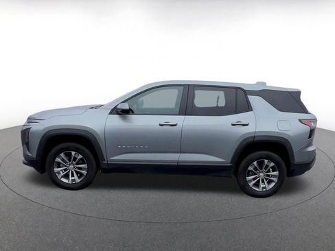 Used 2025 Chevrolet Equinox LT image 8