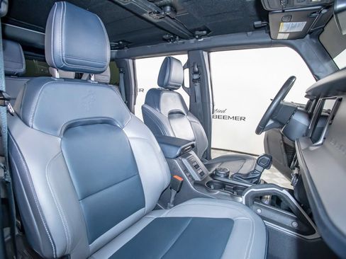 Used 2021 Ford Bronco First Edition AWD/4WD image 16