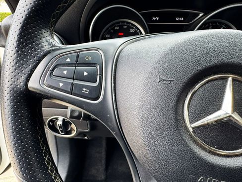 Used 2017 Mercedes-Benz CLA 250 image 18