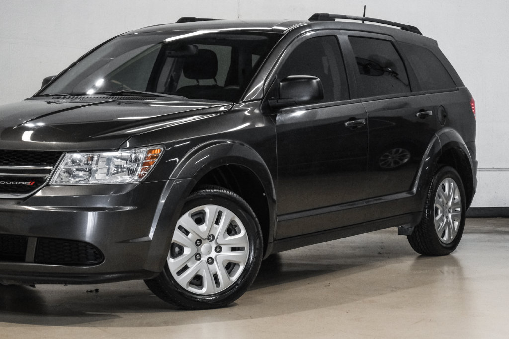 Used 2019 Dodge Journey SE FWD image 6