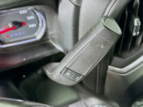 Used 2019 Chevrolet Silverado 1500 RST AWD/4WD image 23