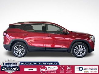 Used 2024 GMC Terrain SLT w/ Tech Package video 2