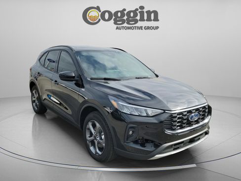 New 2026 Ford Escape ST-Line Select w/ Tech Pack #1 image 4