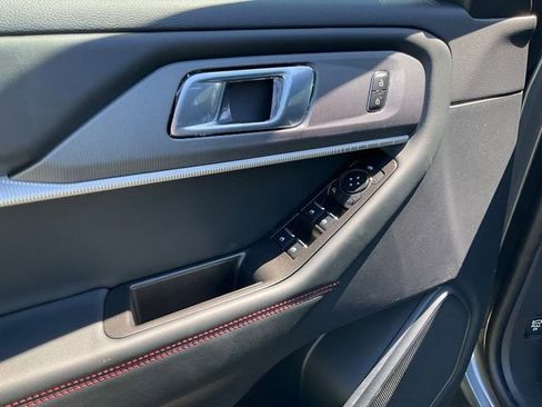 New 2026 Ford Explorer ST-Line AWD/4WD image 17
