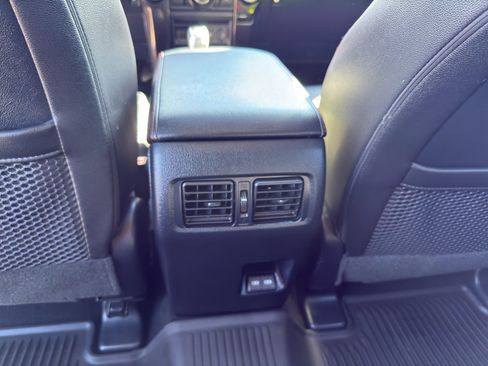 Used 2023 Toyota 4Runner TRD Off-Road Premium w/ Off Road Premium Plus Package AWD/4WD image 31