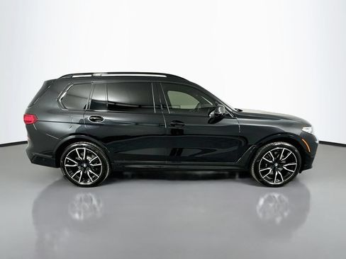 Used 2021 BMW X7 xDrive40i w/ M Sport Package AWD/4WD image 4
