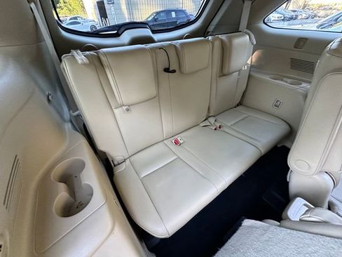 Used 2017 Toyota Highlander Limited image 40