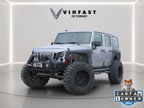 Used 2016 Jeep Wrangler Unlimited Sport w/ Connectivity Group AWD/4WD image 1