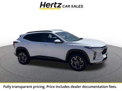 Used 2025 Chevrolet Trax LT