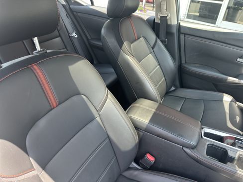 Used 2024 Nissan Sentra SR w/ SR Premium Package FWD image 28