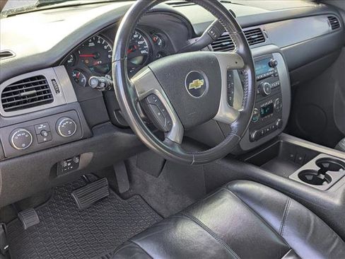 Used 2011 Chevrolet Tahoe LT w/ Luxury Package image 9