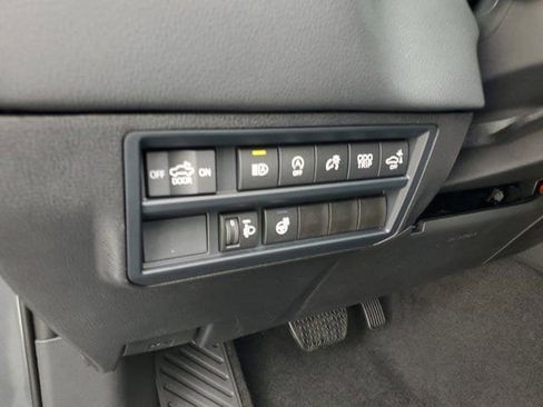 New 2026 Toyota Tundra Limited AWD/4WD image 13