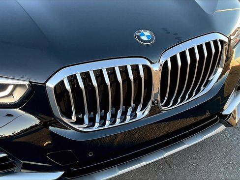 Used 2022 BMW X5 xDrive40i w/ Premium Package image 27