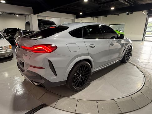 Used 2024 BMW X6 xDrive40i w/ Premium Package AWD/4WD image 7