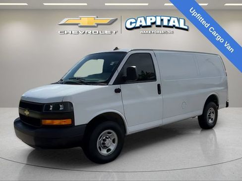 Used 2023 Chevrolet Express 2500 w/ Driver Convenience Package RWD image 1