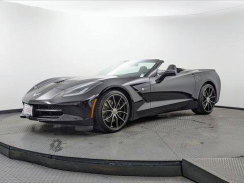 Used 2015 Chevrolet Corvette Stingray Convertible w/ 3LT Preferred Equipment Group RWD image 2