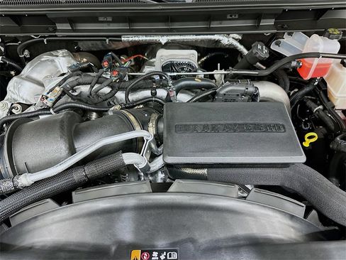 New 2025 GMC Sierra 2500 Denali w/ Denali Reserve Package image 32