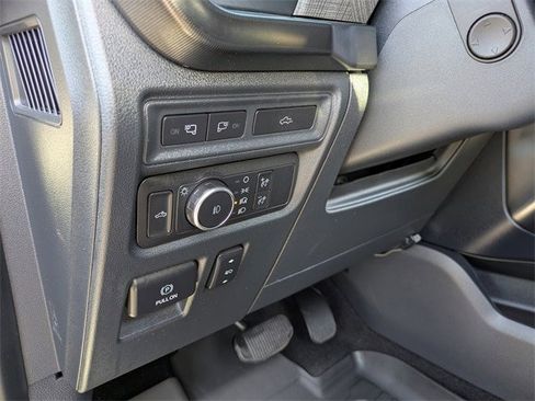 Used 2022 Ford F150 Platinum w/ Equipment Group 701A High image 20