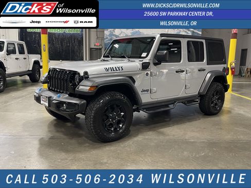 Used 2023 Jeep Wrangler Unlimited AWD/4WD image 1