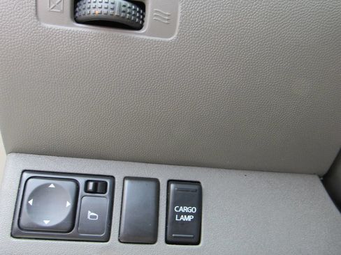 Used 2019 Nissan Frontier SV RWD image 10