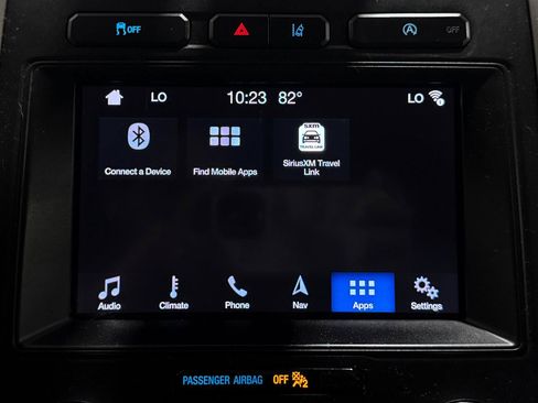Used 2019 Ford Expedition XLT w/ Equipment Group 202A RWD image 11