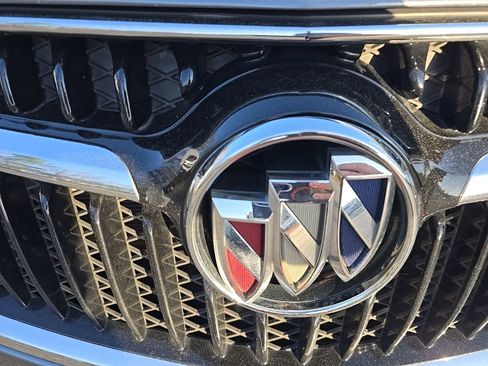 Used 2019 Buick Encore Sport Touring image 6