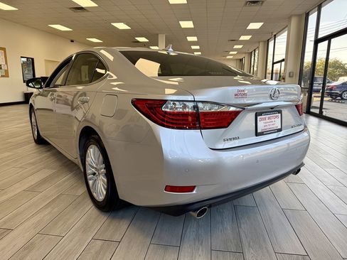 Used 2013 Lexus ES 350 image 7