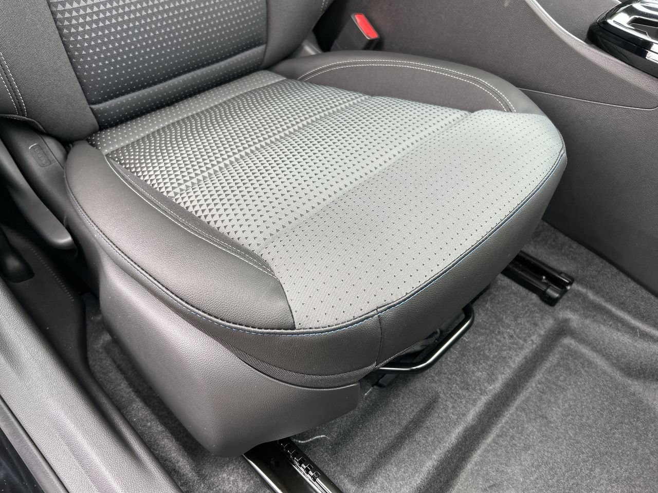 New 2026 Chevrolet Trax LT w/ Driver Confidence Package FWD image 14