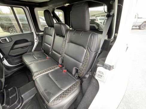 Certified 2021 Jeep Wrangler Unlimited Sahara image 37