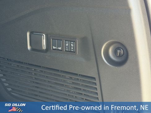 Certified 2026 GMC Yukon XL AT4 Ultimate AWD/4WD image 6