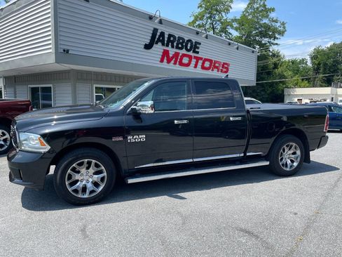 Used 2017 RAM 1500 Limited image 6