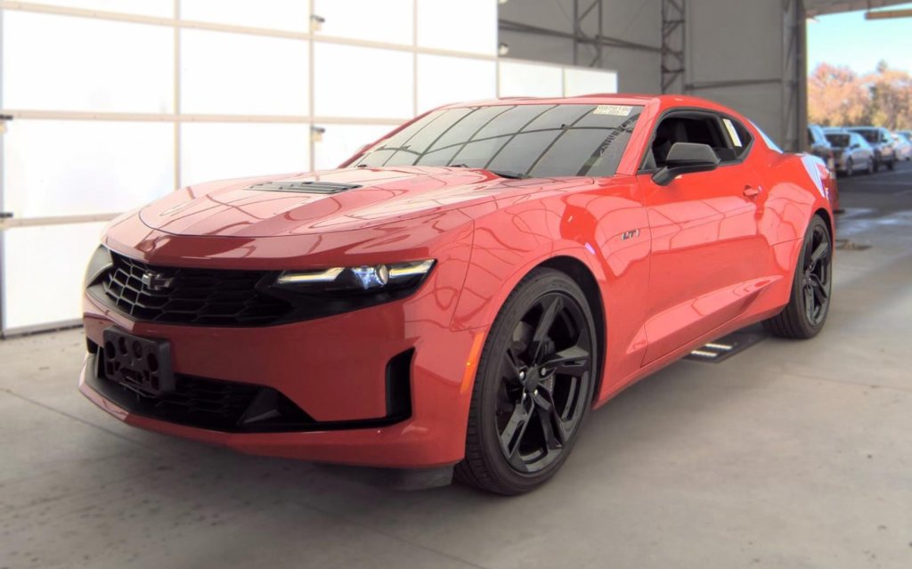 Used 2024 Chevrolet Camaro LT RWD image 7
